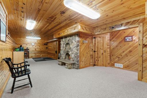66-web-or-mls-6390 Fawn Ln-65.jpg
