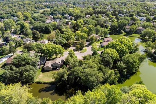 30-web-or-mls-6390 Fawn Ln-29.jpg