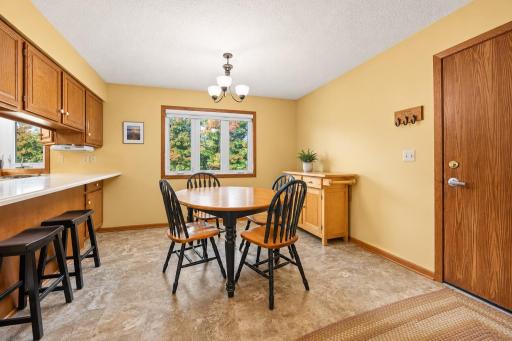305 Wacker Drive, Glencoe, MN 55336