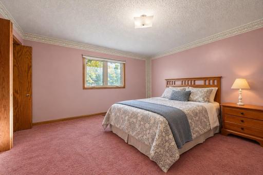 305 Wacker Drive, Glencoe, MN 55336