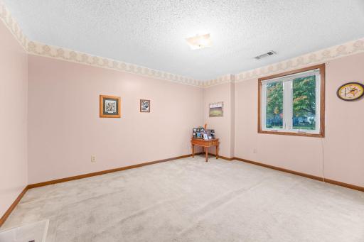 305 Wacker Drive, Glencoe, MN 55336