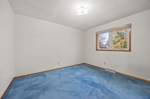305 Wacker Drive, Glencoe, MN 55336