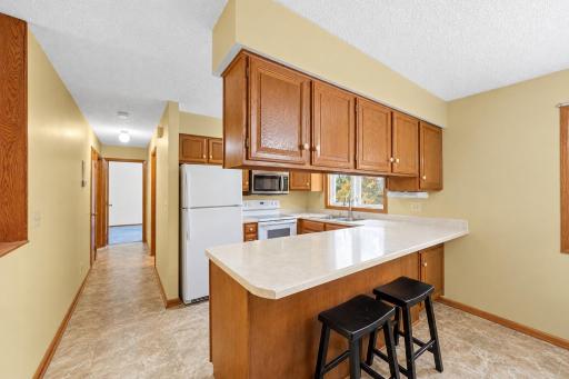 305 Wacker Drive, Glencoe, MN 55336