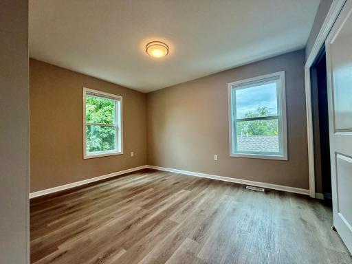 9034 Park Avenue S, Bloomington, MN 55420