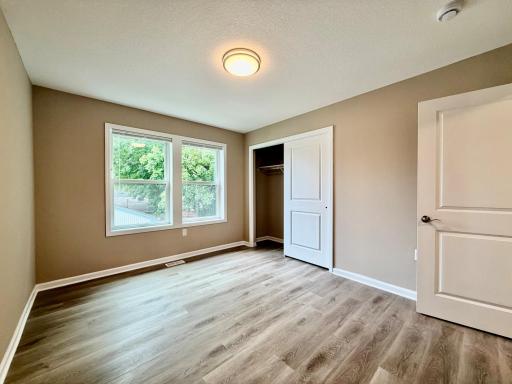 9034 Park Avenue S, Bloomington, MN 55420