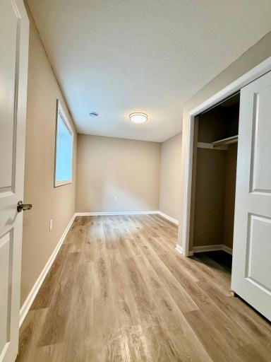 9034 Park Avenue S, Bloomington, MN 55420