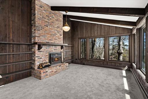 2207 Heather Avenue, Duluth, MN 55803
