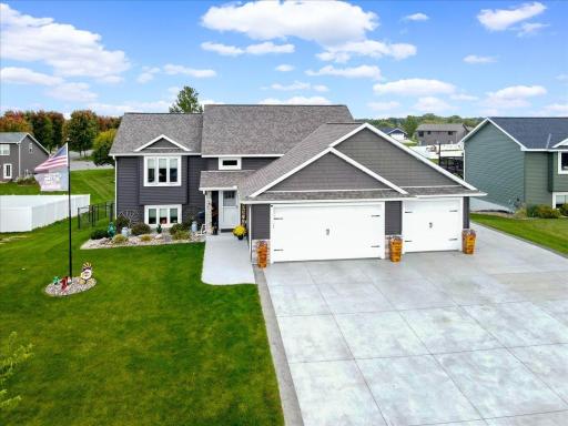 Welcome to 366 Bluebill St in Baldwin, WI!