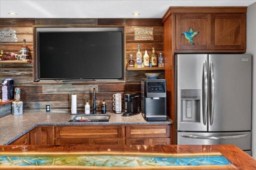 Many great details included in this custom wet bar/kitchenette