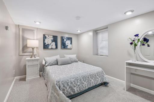 840 5th Avenue S, South Saint Paul, MN 55075