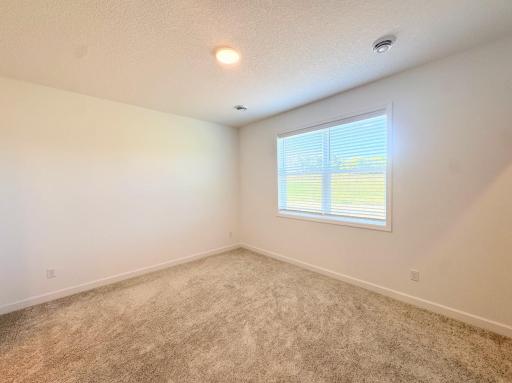 750 Vista Court, Hanover, MN 55341