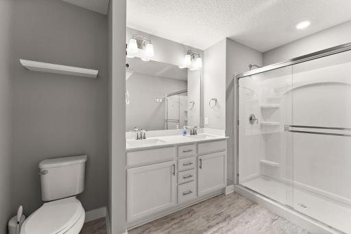 18328 Glastonbury Drive, Lakeville, MN 55044