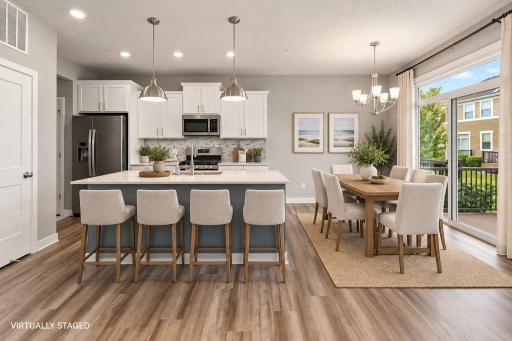 18328 Glastonbury Drive, Lakeville, MN 55044