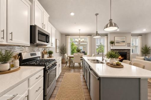 18328 Glastonbury Drive, Lakeville, MN 55044