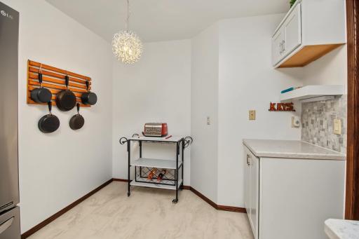 9700 Portland Avenue S, 128, Bloomington, MN 55420