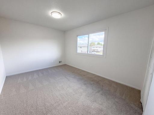 listing_3.jpg