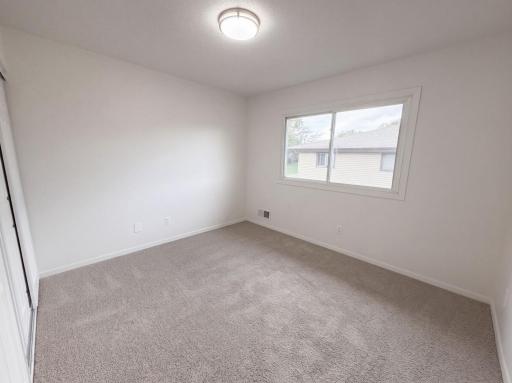 listing_9.jpg
