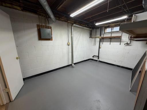 listing_14.jpg