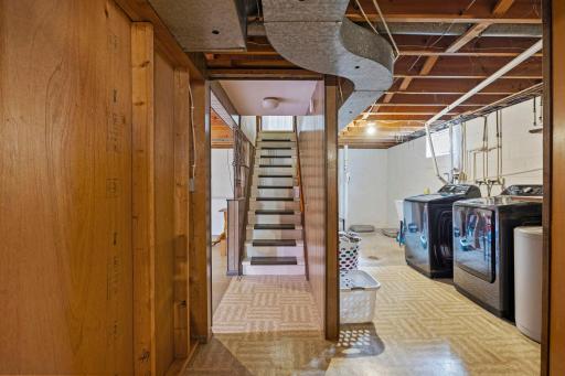 319 Cannon View Drive, Red Wing, MN 55066