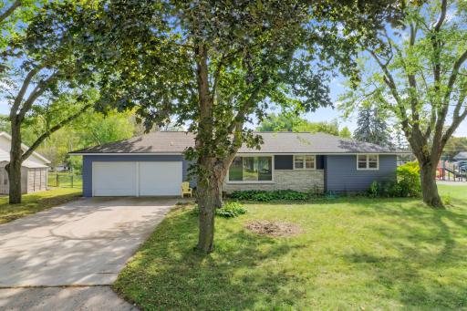 319 Cannon View Drive, Red Wing, MN 55066