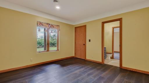 E445 Woodridge Drive, Eau Claire, WI 54701