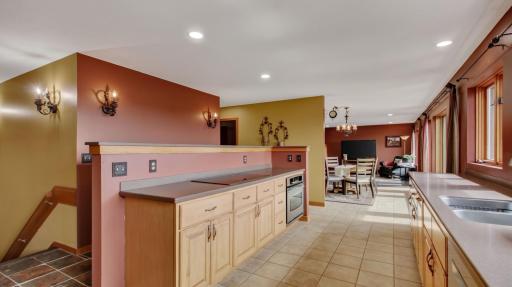 E445 Woodridge Drive, Eau Claire, WI 54701