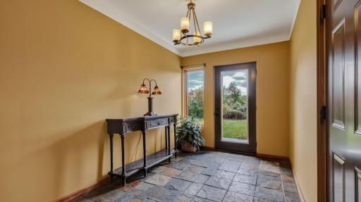 E445 Woodridge Drive, Eau Claire, WI 54701
