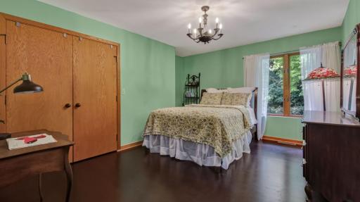 E445 Woodridge Drive, Eau Claire, WI 54701