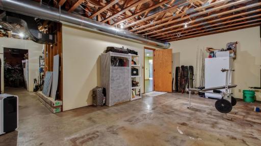E445 Woodridge Drive, Eau Claire, WI 54701