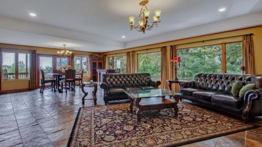 E445 Woodridge Drive, Eau Claire, WI 54701