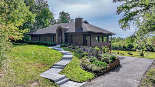 E445 Woodridge Drive, Eau Claire, WI 54701