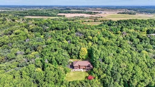 E445 Woodridge Drive, Eau Claire, WI 54701