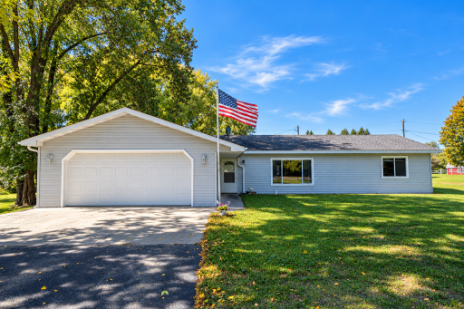 424 Walker Avenue S, New York Mills, MN 56567