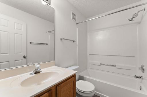 4179 Running Brook Road, 2501, Eagan, MN 55122