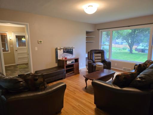820 6th Street, Windom, MN 56101