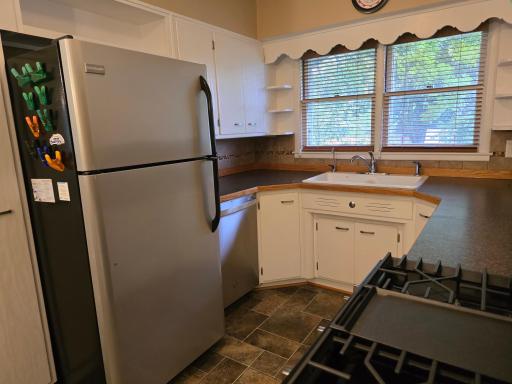 820 6th Street, Windom, MN 56101