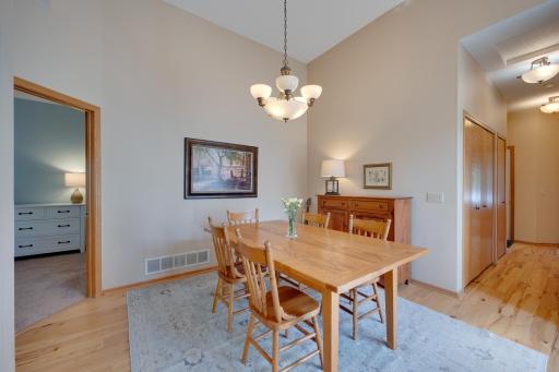2489 Lockwood Drive, 55, Mendota Heights, MN 55120