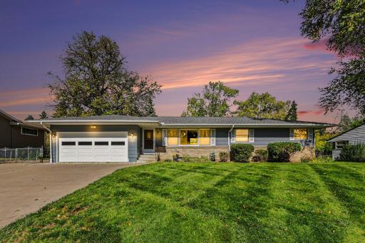 997 Arbogast Street, Shoreview, MN 55126