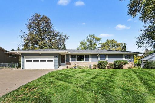 997 Arbogast Street, Shoreview, MN 55126