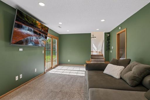 11239 49th Avenue N, Plymouth, MN 55442