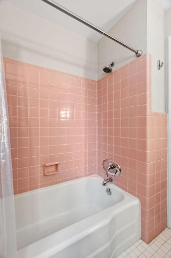 4128 Ewing Avenue S, Minneapolis, MN 55410