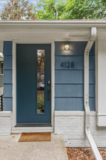 4128 Ewing Avenue S, Minneapolis, MN 55410
