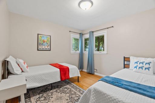 4128 Ewing Avenue S, Minneapolis, MN 55410