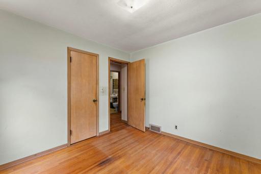 1590 Payne Avenue, Saint Paul, MN 55130