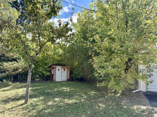 1590 Payne Avenue, Saint Paul, MN 55130
