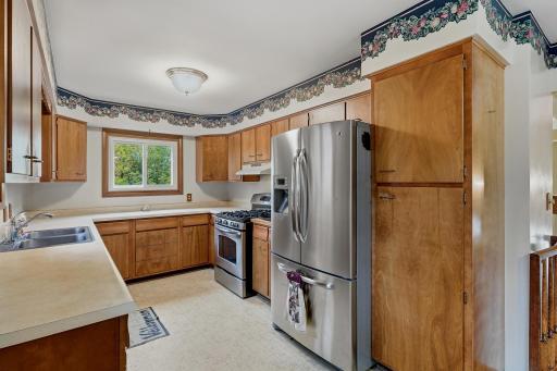 1885 Manton Street, Maplewood, MN 55109