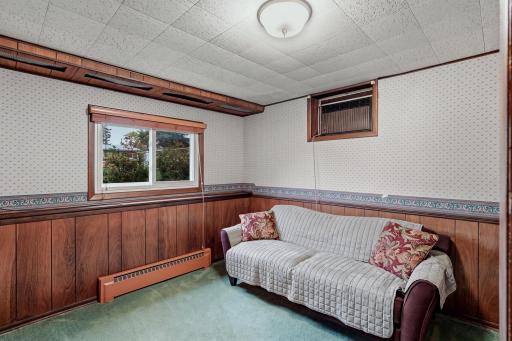 1885 Manton Street, Maplewood, MN 55109