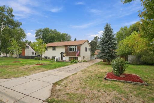 1885 Manton Street, Maplewood, MN 55109