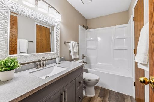 3607 Sussex Place, Minnetonka, MN 55345