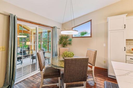 3607 Sussex Place, Minnetonka, MN 55345